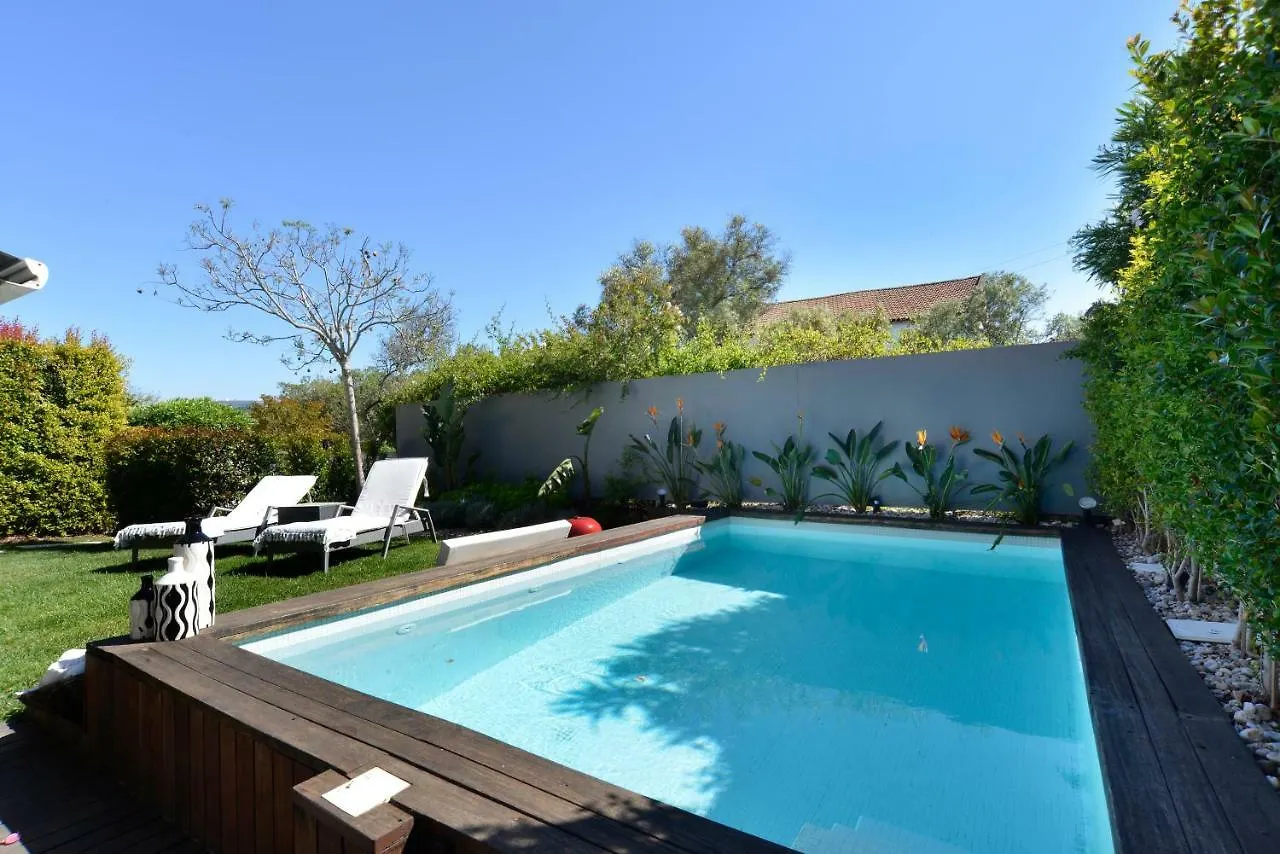 Estoril Garden Villa - 4Bedroom Private Pool - Checkinhome Alcabideche