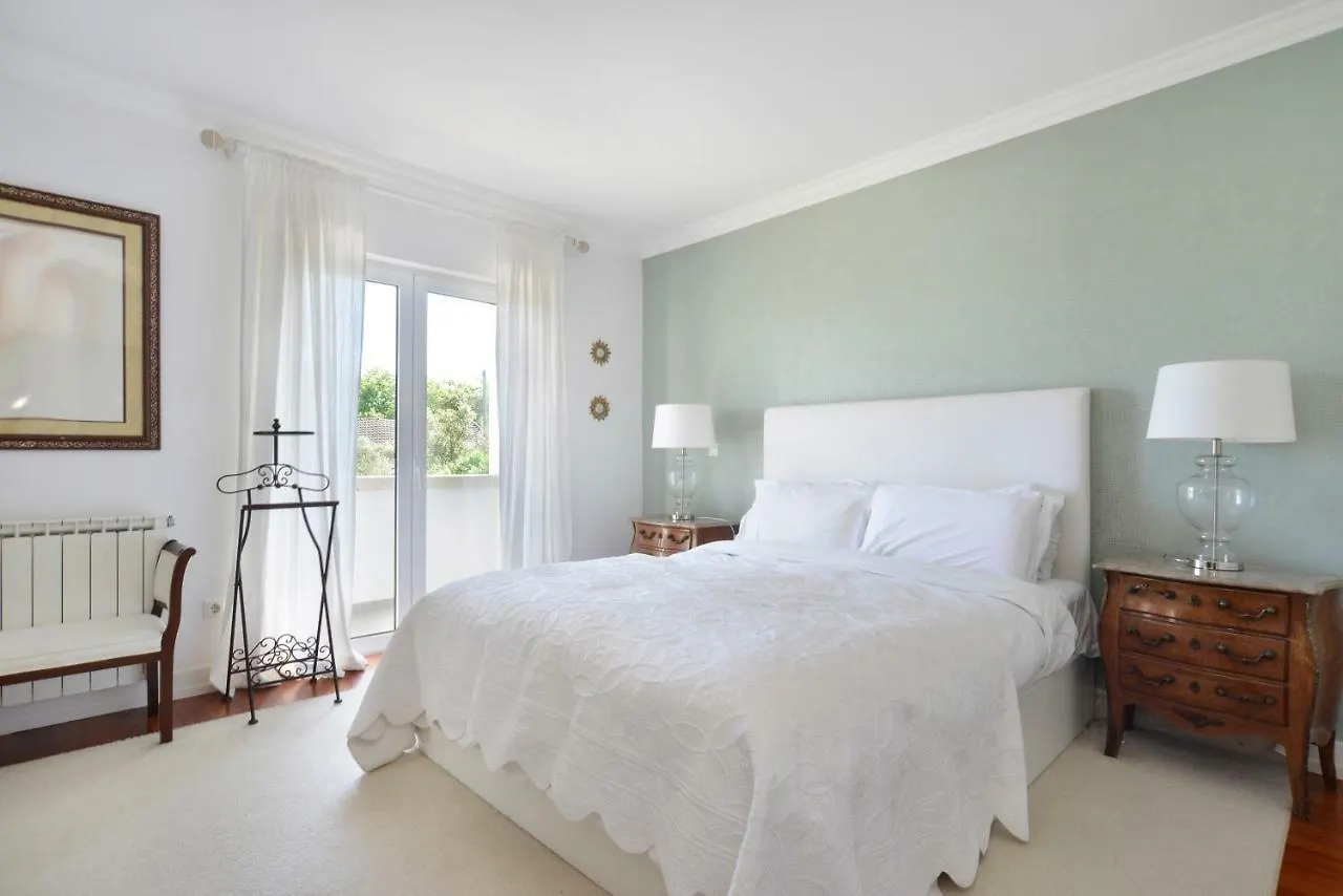 Estoril Garden Villa - 4Bedroom Private Pool - Checkinhome Alcabideche