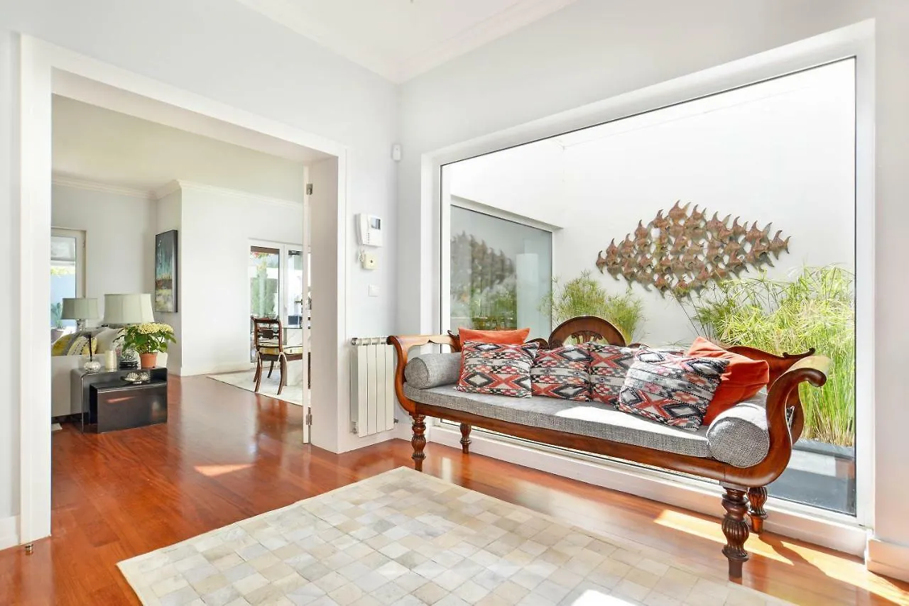 Estoril Garden Villa - 4Bedroom Private Pool - Checkinhome Alcabideche